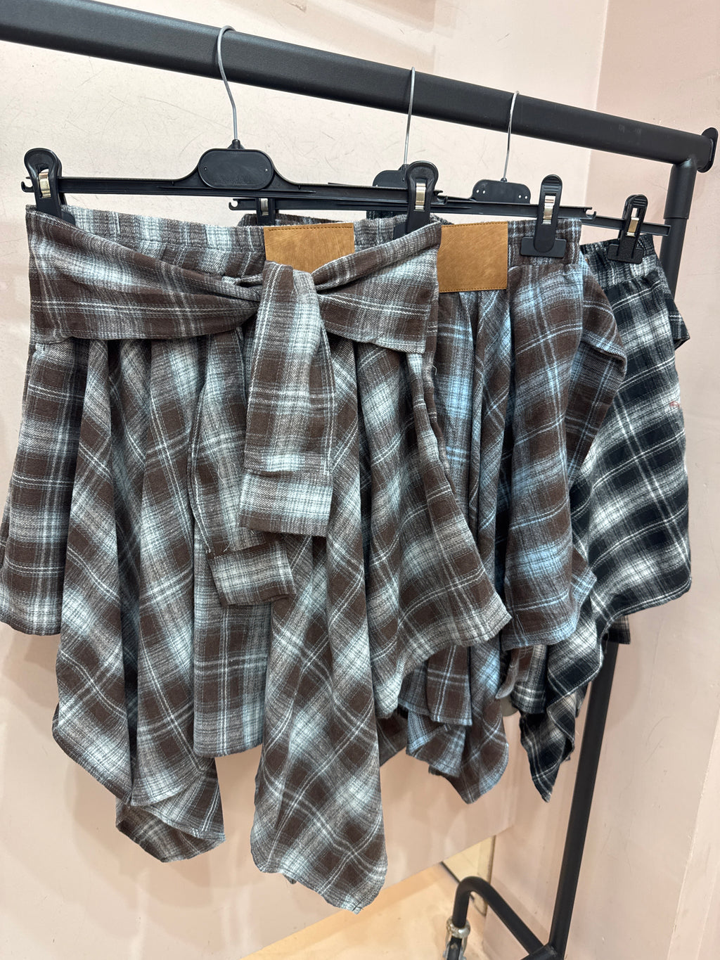 Gonna effetto camicia