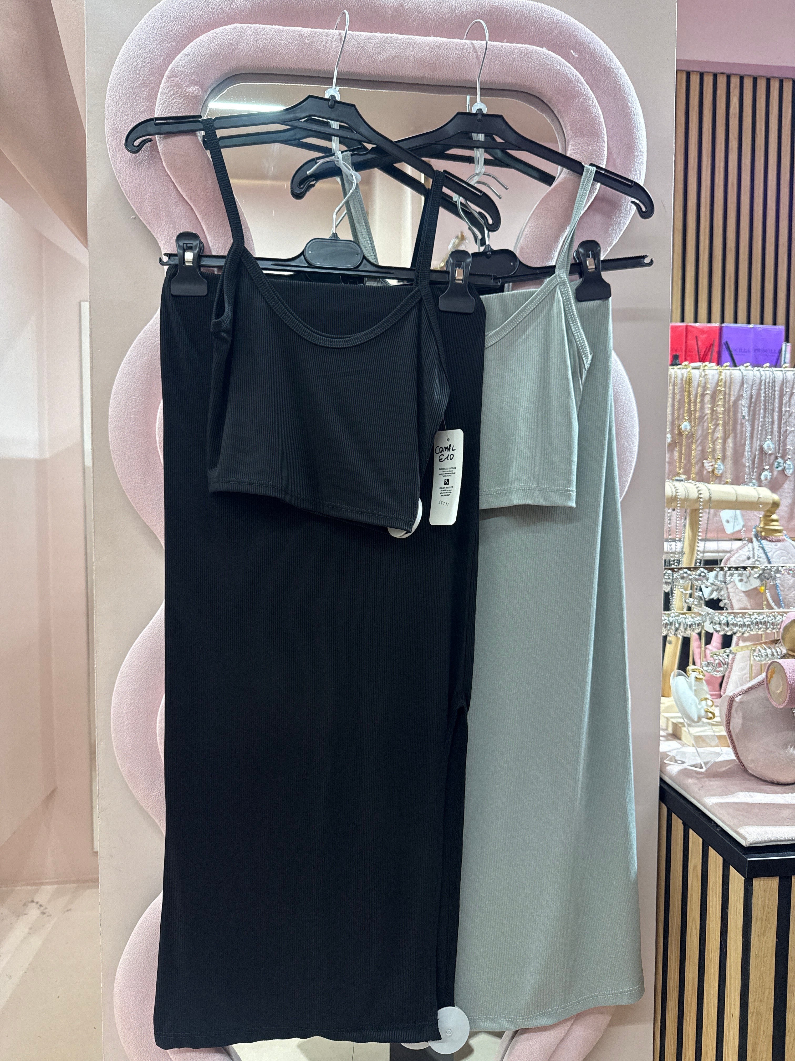 Coordinato top e gonna