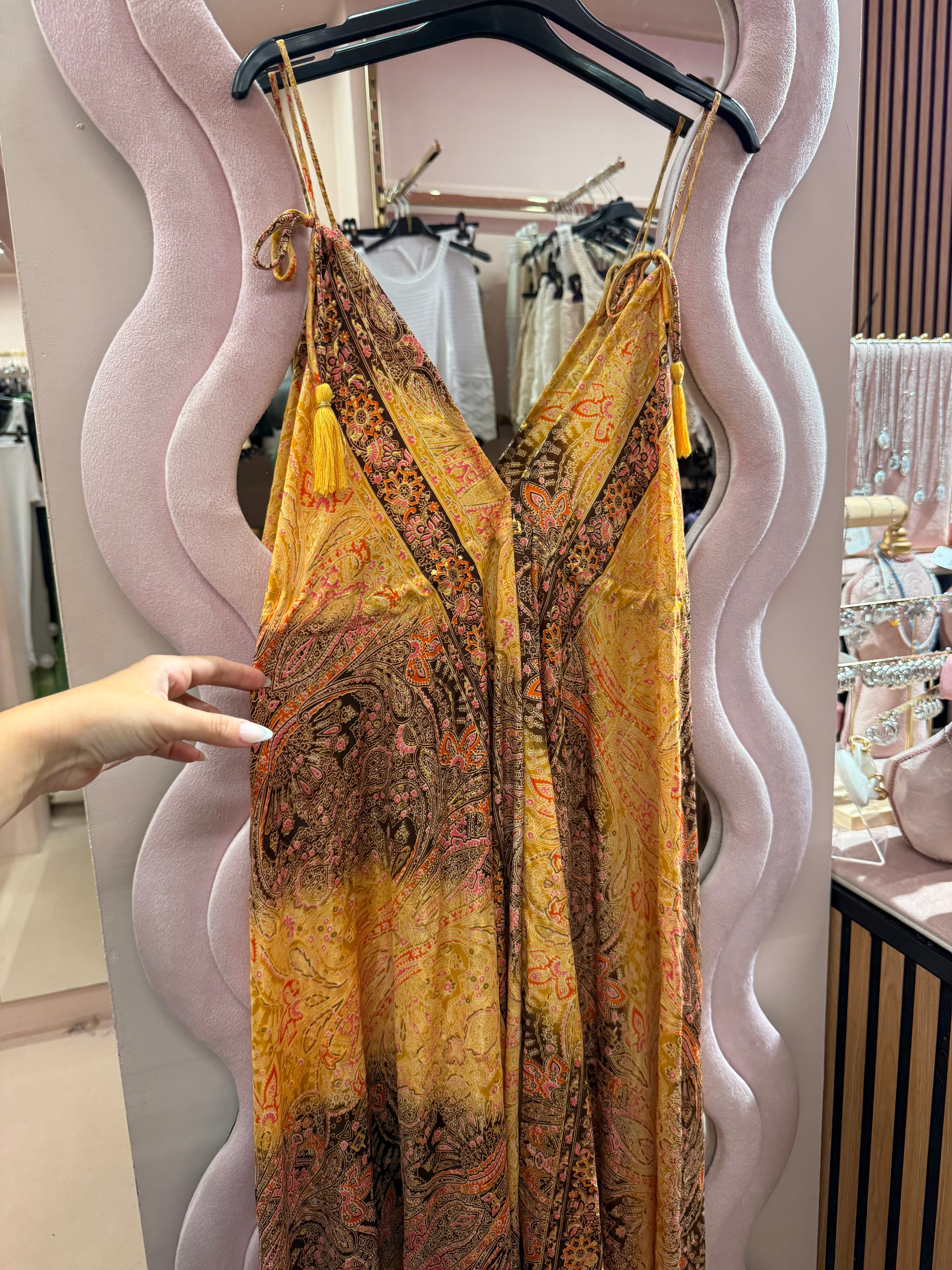 Dress indie