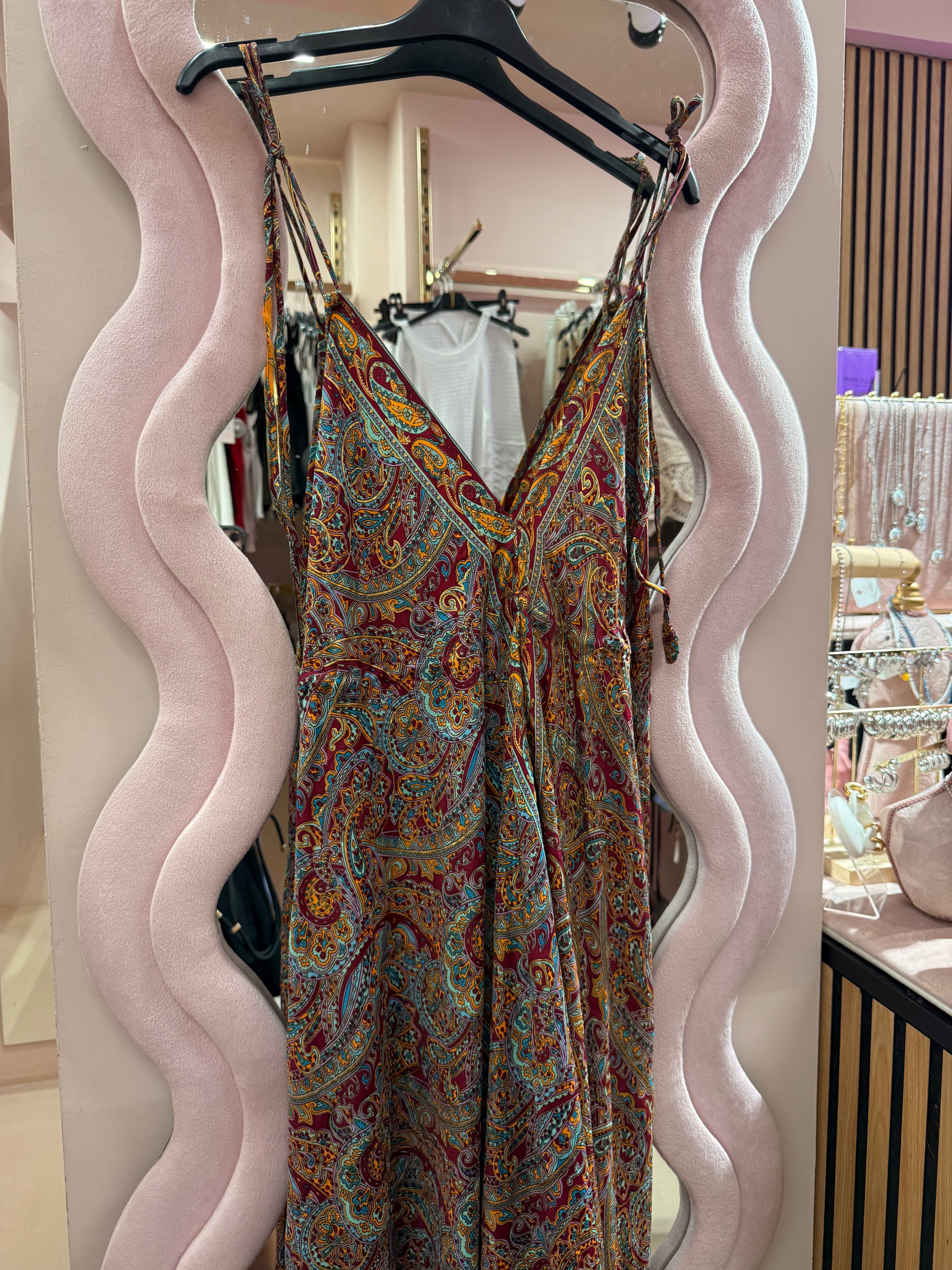 Dress indie