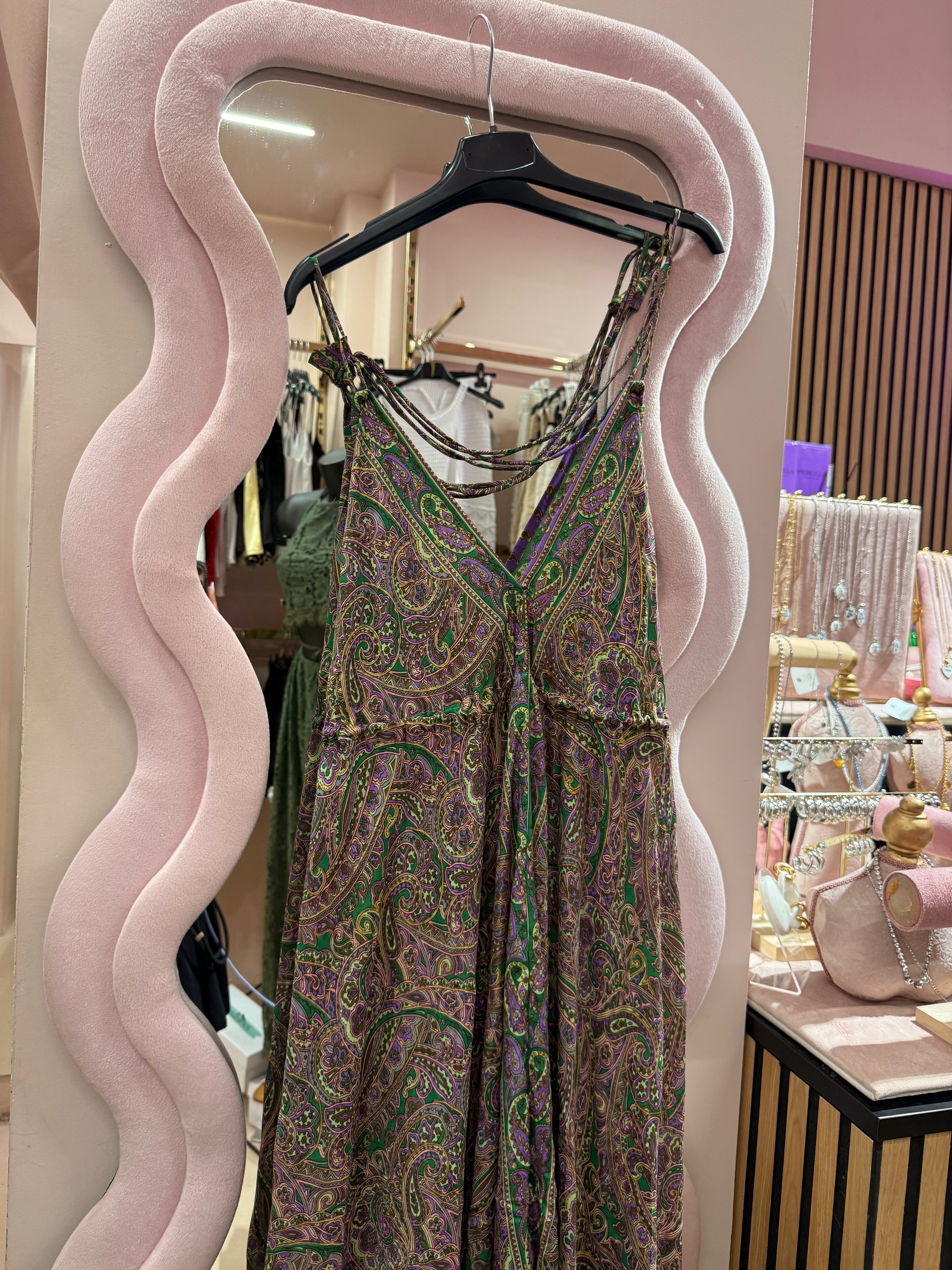 Dress indie
