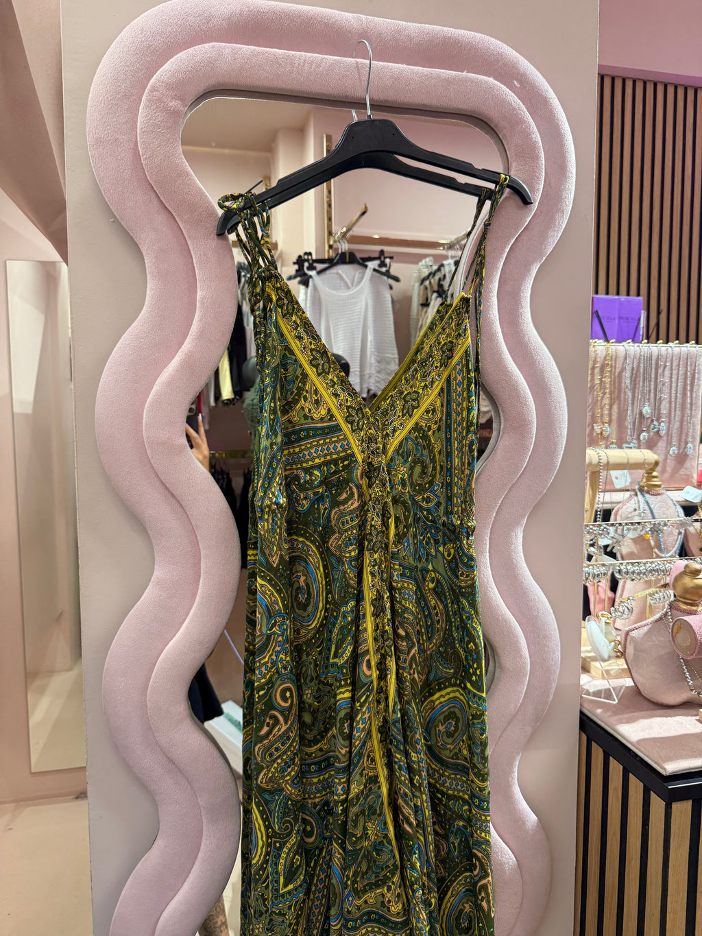 Dress indie